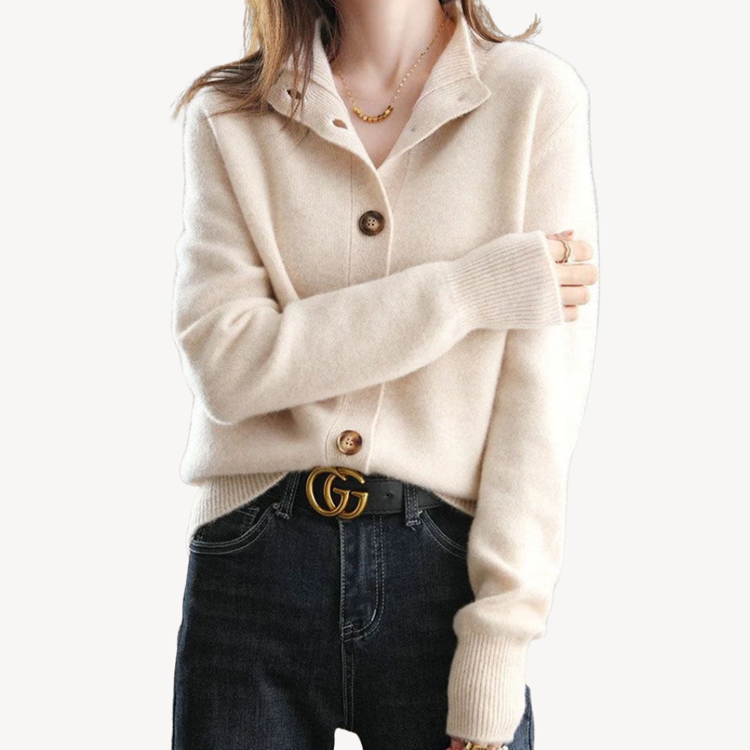 Women's cardigan with button placket in classic design