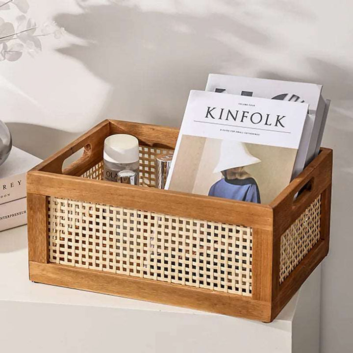 Geflochtene Aufbewahrungsbox aus Naturrattan mit stabilem Massivholz