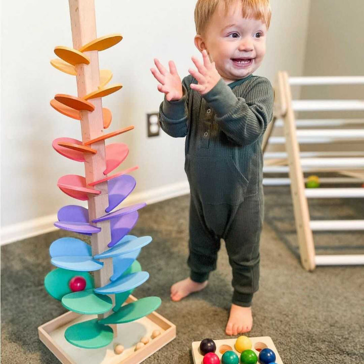 Interactive rainbow marble tower made of wood – discover colors &amp; sounds through play