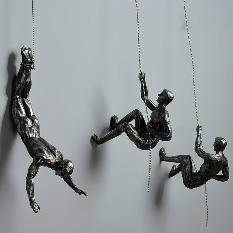 Wall Sculpture Climber – Inspiring 3D Decoration made of Resin &amp; Iron for Modern Home Design