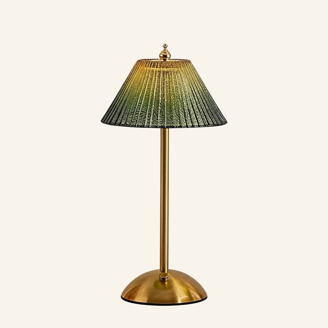 Kabellose Tischlampe aus grünem plissiertem Glas mit messingfarbenem Fuß