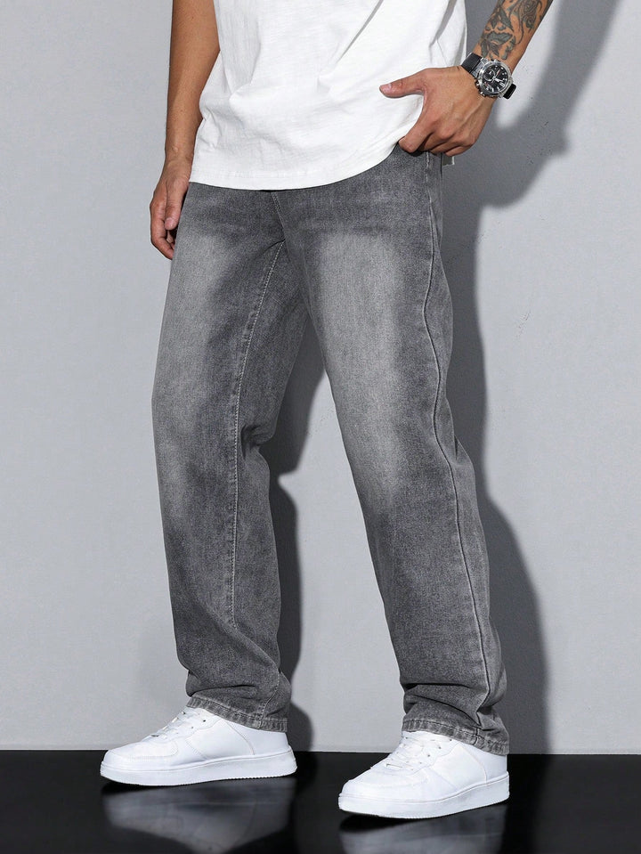 Men's jeans in effen colour with straight cut