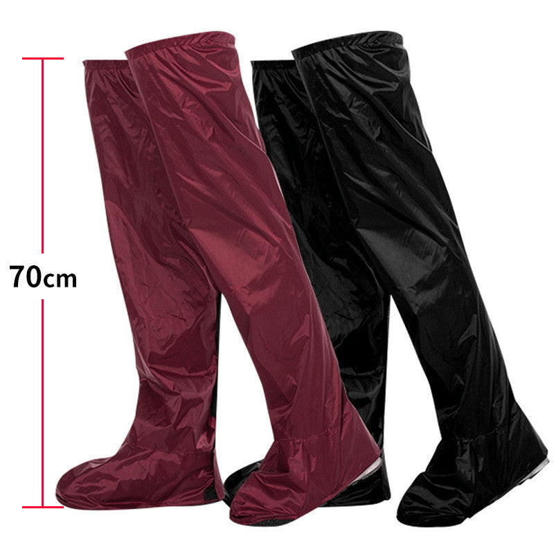 Rain trousers with integrated shoe covers – ideal for cyclists