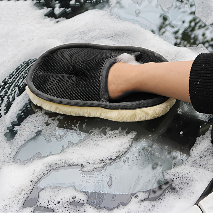 Ultra-soft microfiber car cleaning glove