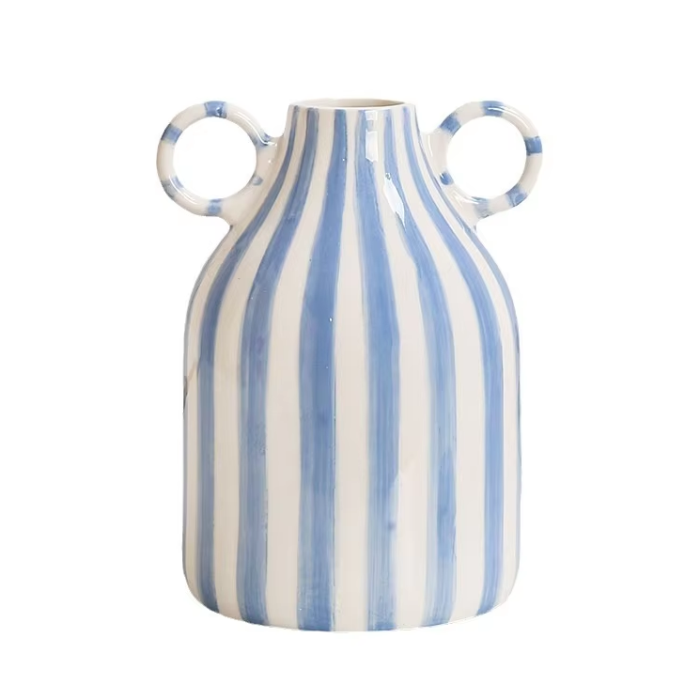 Keramikvase mit gestreiftem Design