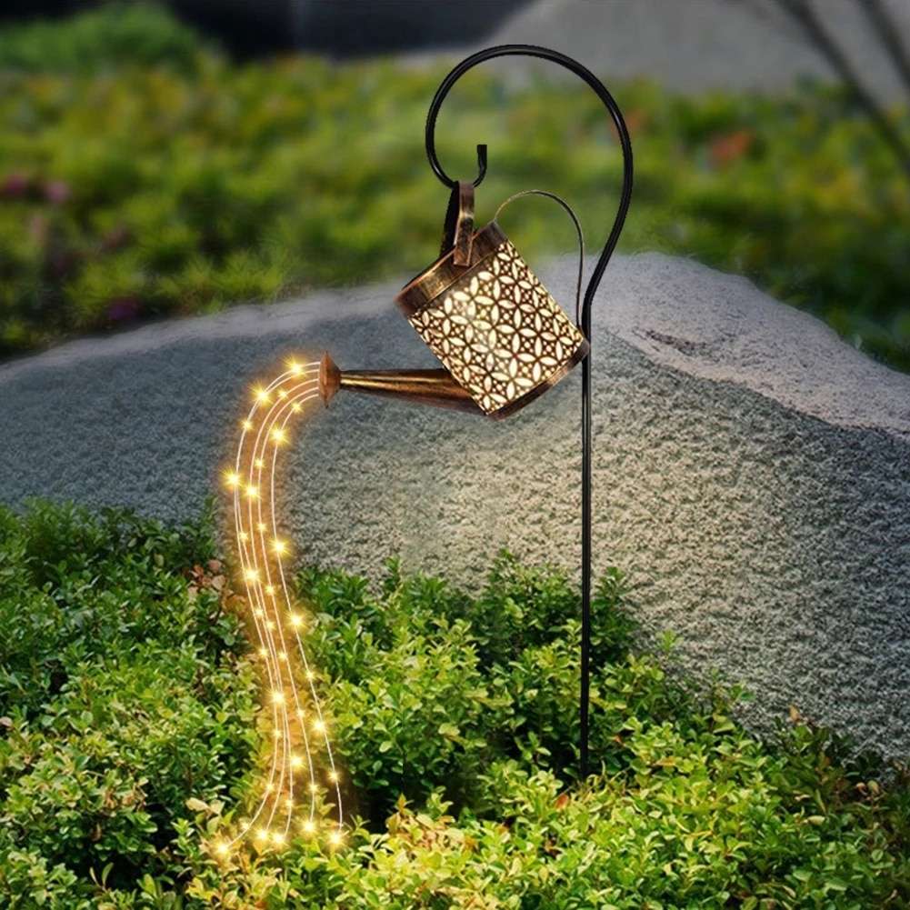 Solarbetriebener Wasserkrug mit LED-Gartenlampe