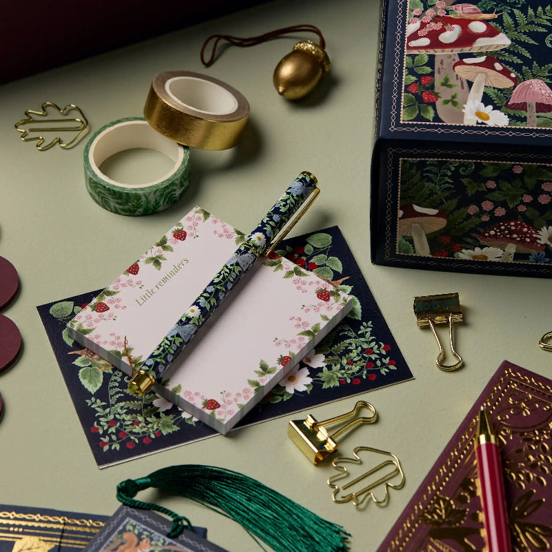 Advent calendar with 24 creative stationery items