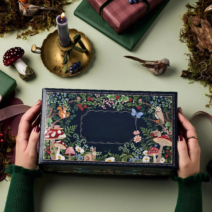 Advent calendar with 24 creative stationery items