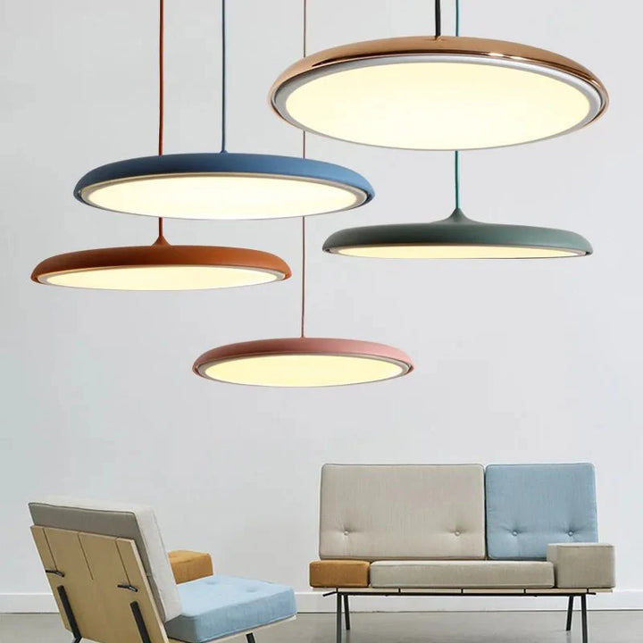 Modern UFO LED pendant light – dimmable &amp; decorative