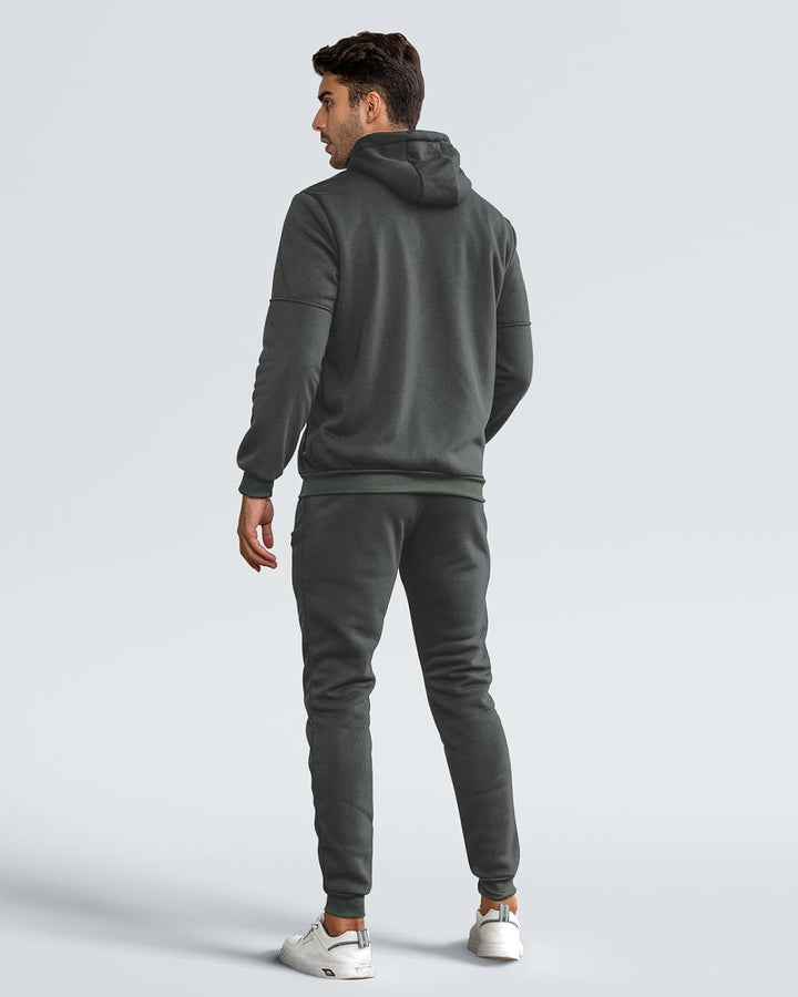 Men's tracksuit with hooded jacket and jogging pants