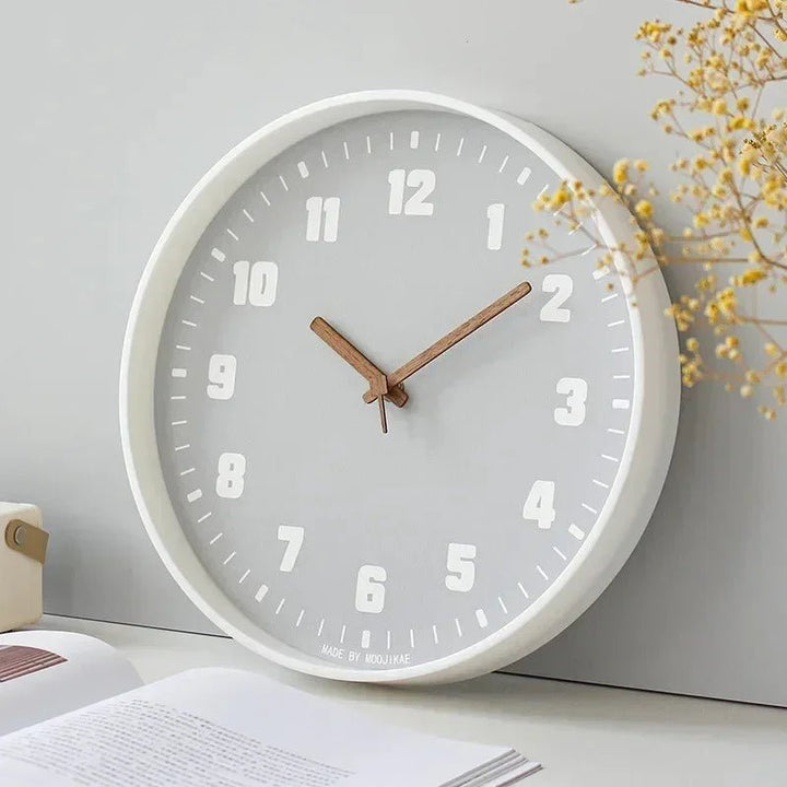 Runde Bambus Wanduhr als natürliche Wanddekoration