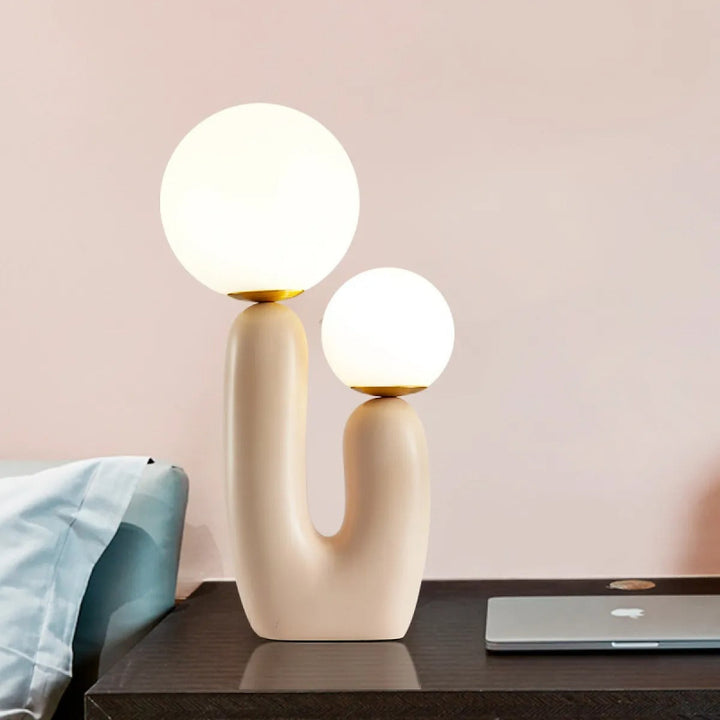 Scandinavian resin table lamp for children's and bedrooms