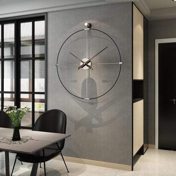 Minimalist metal wall clock – Open design with bronze hands