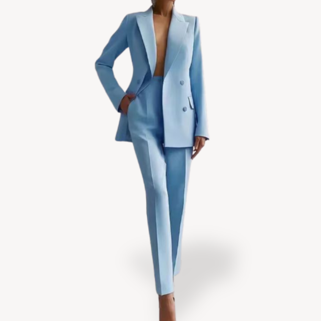 Women's trouser suit with blazer and straight cut