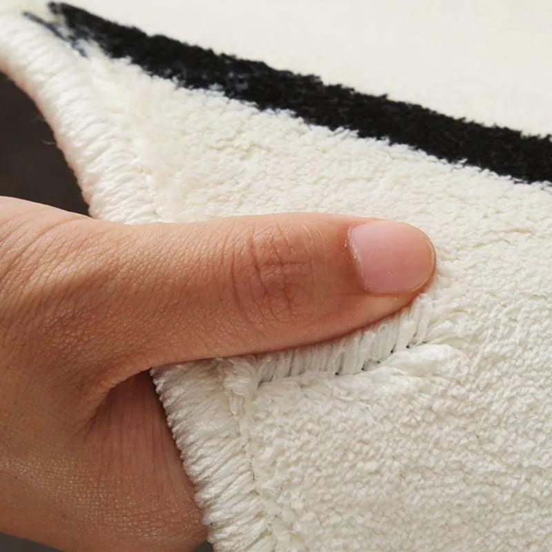 Rug – Simple cloud design with a soft cashmere touch