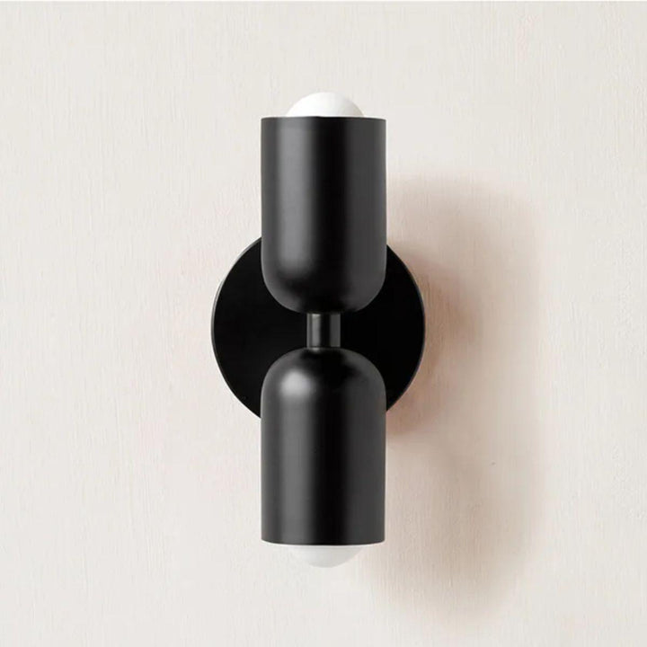 Modern double-headed LED wall light - Versatile wall lighting