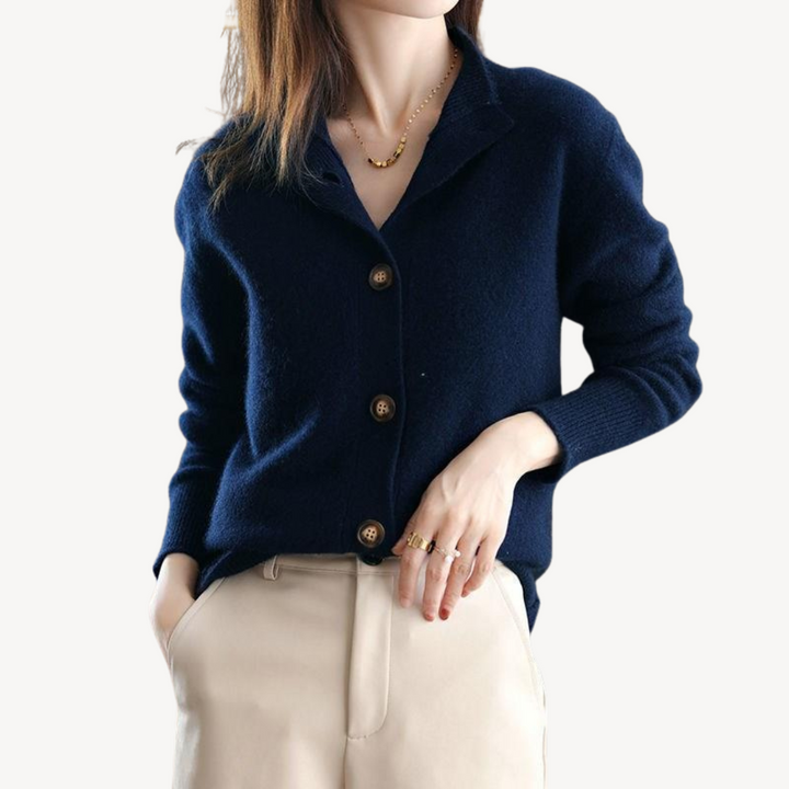 Women's cardigan with button placket in classic design