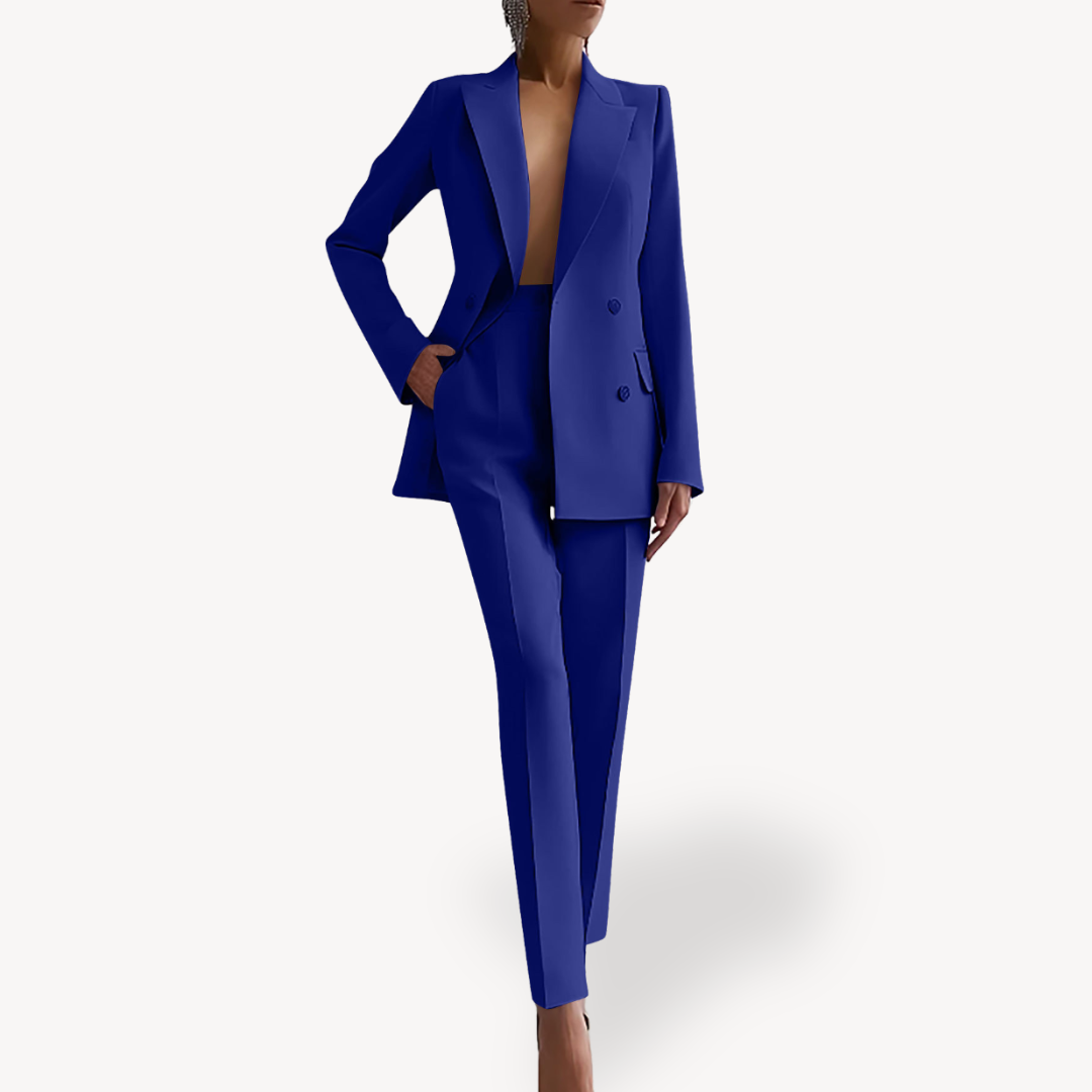 Women's trouser suit with blazer and straight cut