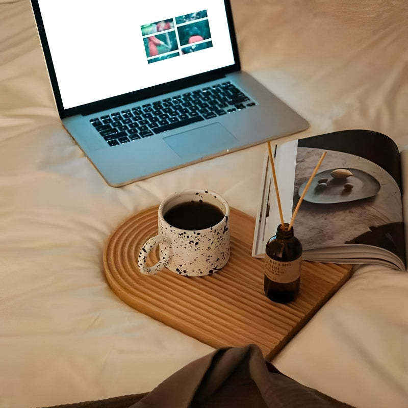 Small tray – Modern wooden design for stylish accents