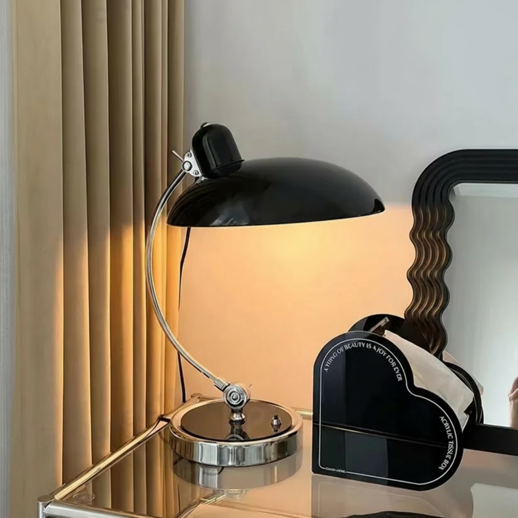 Table lamp with elegant iron arch