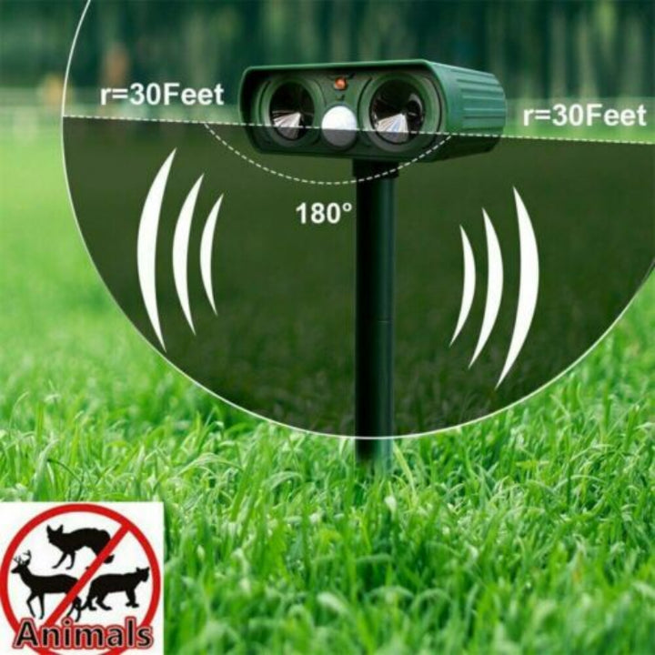 Solar-powered infrared animal repeller – Effective pest control for garden &amp; yard