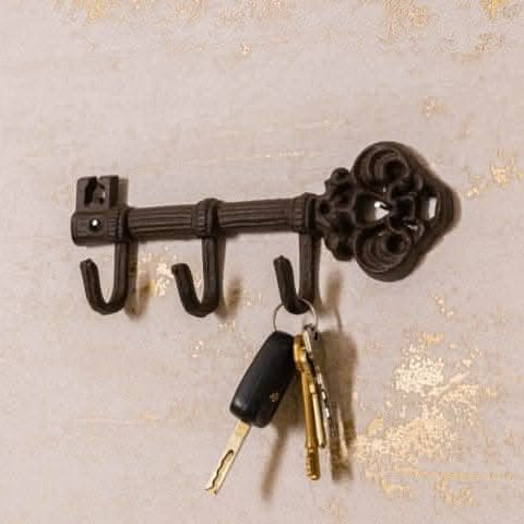 Antiker Schlüsselhalter mit 3 Haken als Wanddeko und Aufbewahrung