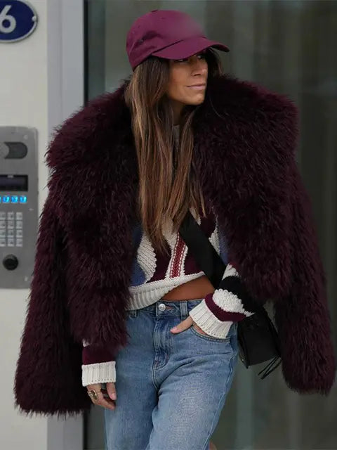Women's Faux Fur Coat Bordeaux – Stylish coat for elegance and warmth