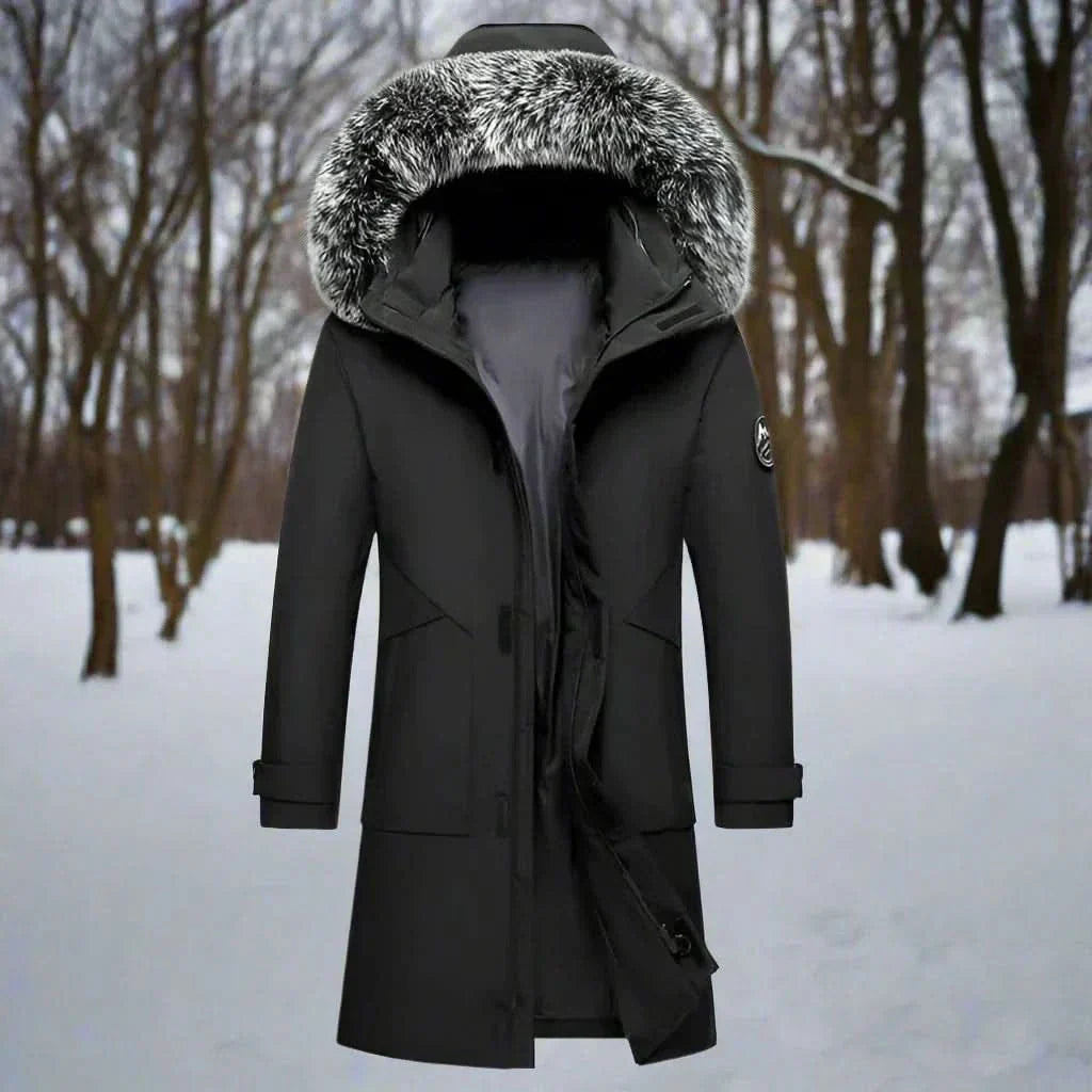 Men's winter parka with hood and water-repellent design