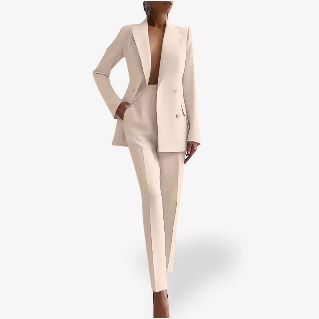 Women's trouser suit with blazer and straight cut